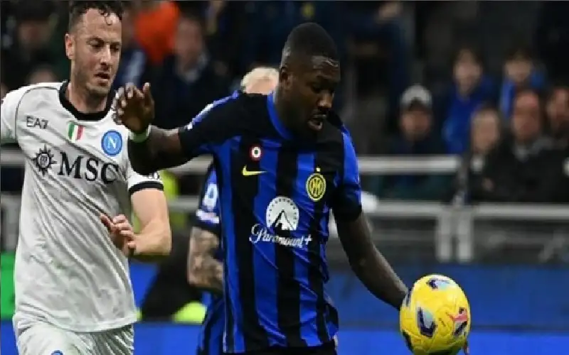 إنتر ميلان ونابولي.. صراع ناري على