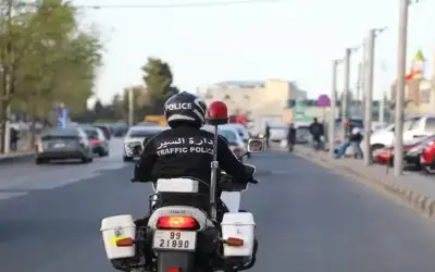 السير تدعو السائقين للالتزام بالتعليمات مع