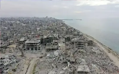 غزة بين نيران التصعيد وآمال الاتفاق..