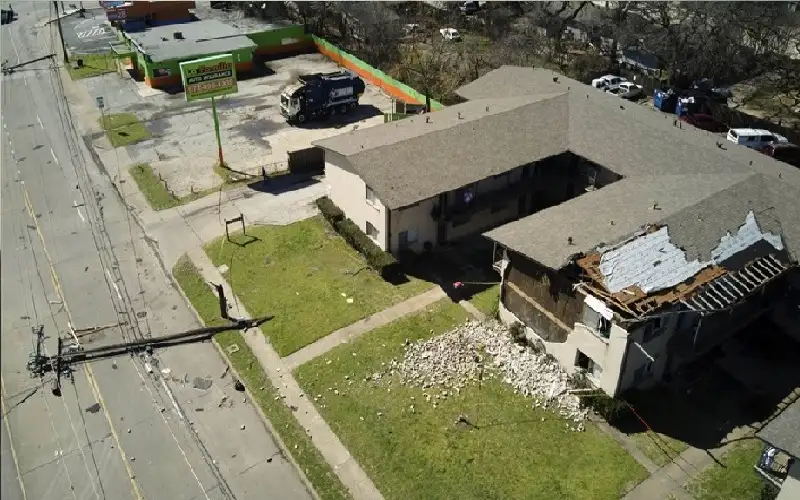 خسائر بشرية ومادية في ولايات أمريكية