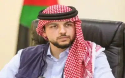 ولي العهد يجري اتصالا مع وزير