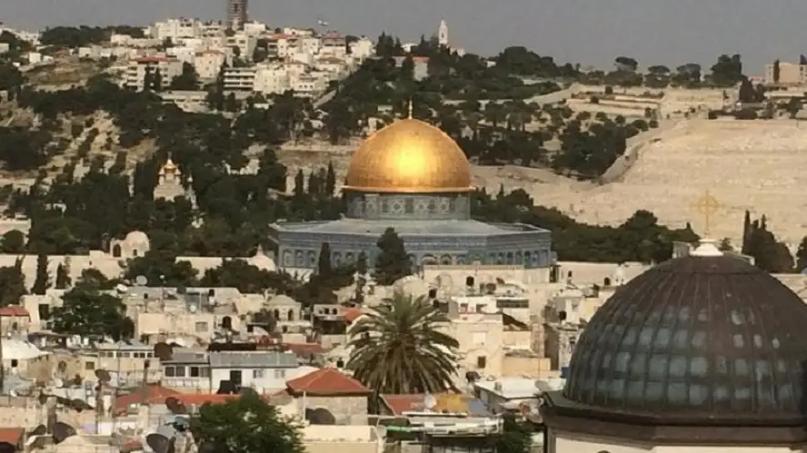 الاحتلال يشدد الخناق على صلاة الجمعة