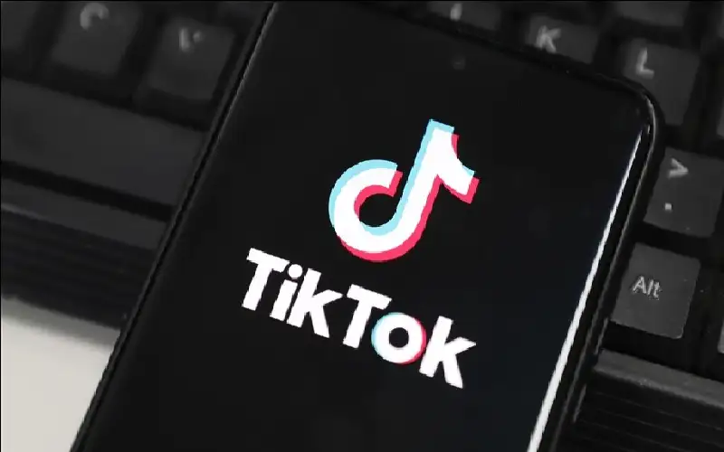 ترامب يمدد الموعد النهائي لبيع تيك