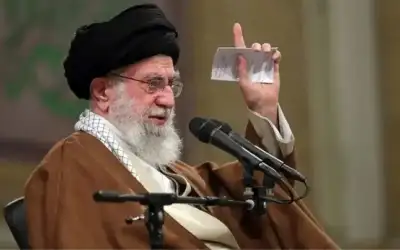 ترامب في رسالة إلى خامنئي: أفضل