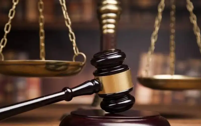 توقيف مدير مدرسة خالد بن الوليد