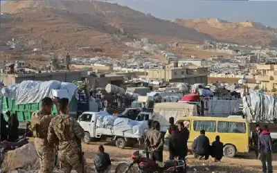 تورطوا بغدر الاسد لهم.. علويون يفرون