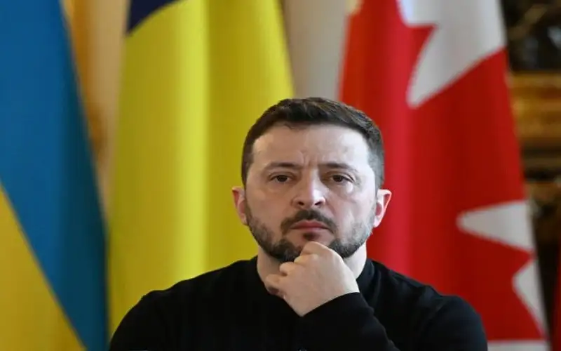 زيلينسكي: أوكرانيا ملتزمة تماما بالحوار البناء