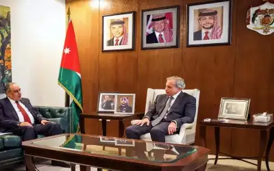 حسان يؤكد أهمية دور نقابات العمال