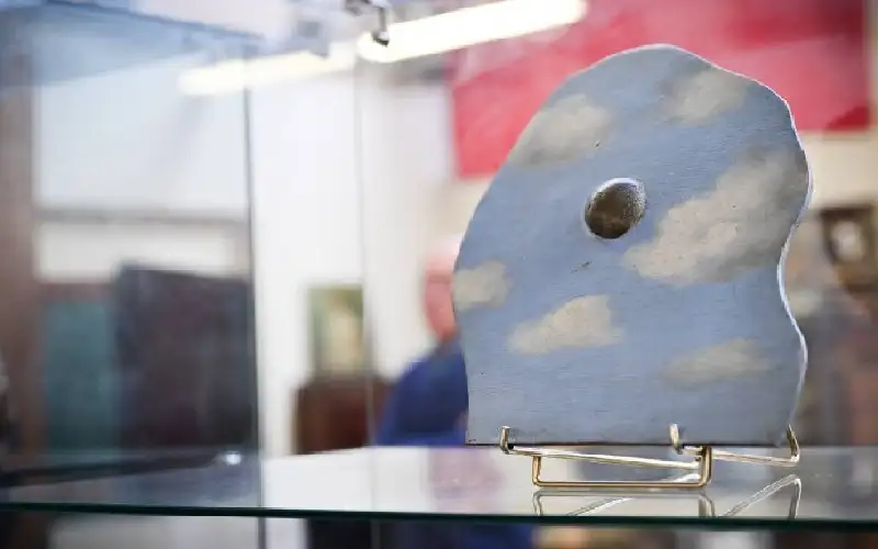 384 ألف دولار لقاء لوحتين للسريالي