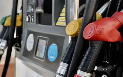 انخفاض أسعار المشتقات النفطية عالميا
