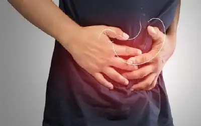 كيف تتجنب حرقة المعدة بعد الإفطار