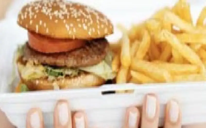 ارتباط النظام الغذائي الغربي أثناء الحمل