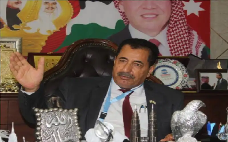 العزام يهنئ شكري المراشدة بحصول نجله