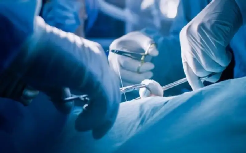 وفاة امرأة داخل مستشفى تجميل في