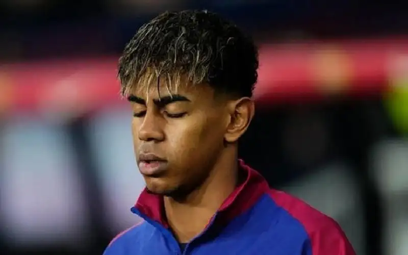 لامين يحب عاداته في رمضان