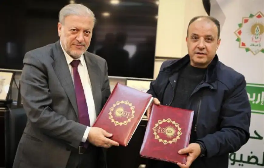 بلدية إربد توقع اتفاقية شراء 750