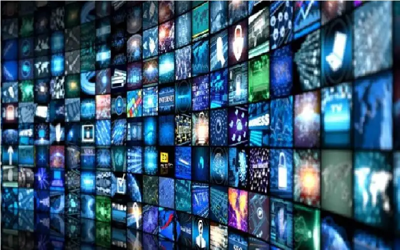 مستشارة لترامب تبحث إلغاء عقود البيت