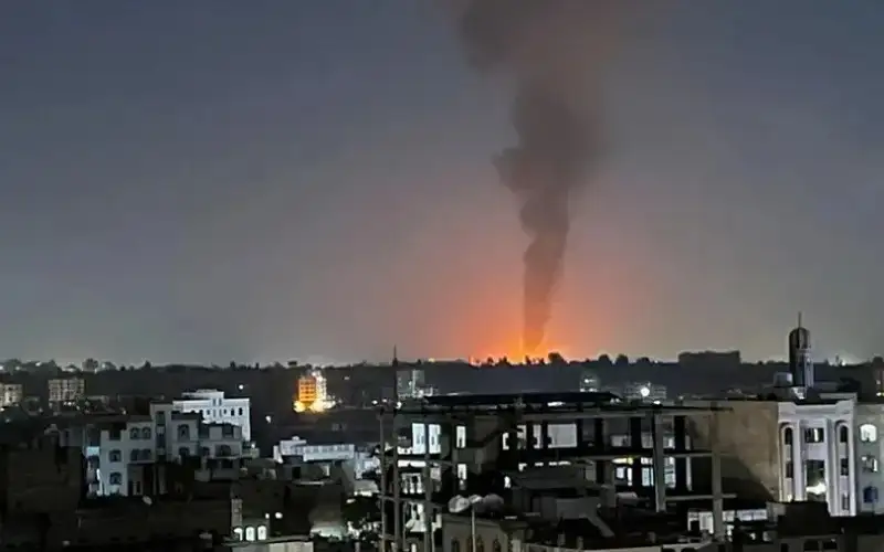 أميركا تشن هجوما جوبا وبحريا على