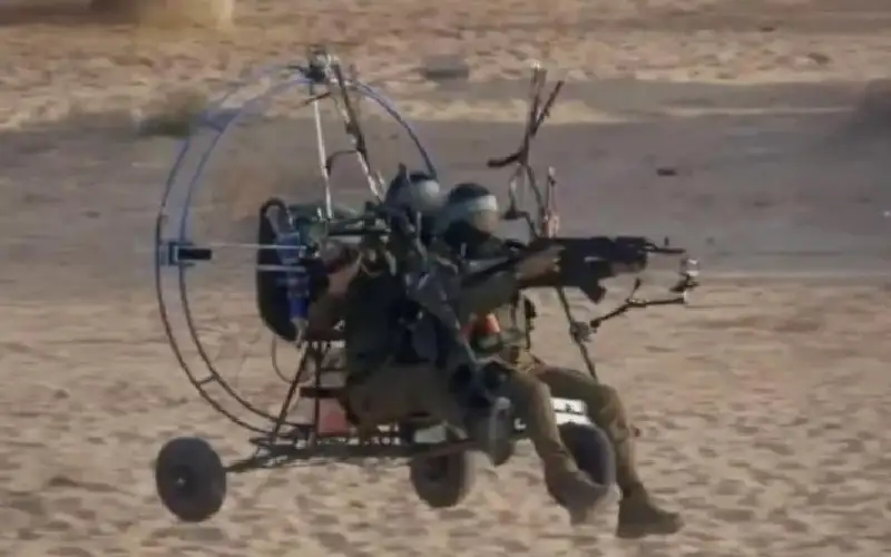 صحيفة عبرية: كيف تحولت المظلة الشراعية