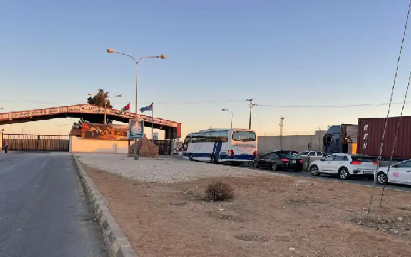 إدامة عمل معبر حدود جابر على