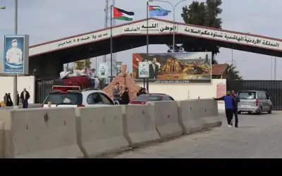 وزيرا الأشغال والداخلية يتفقدان العمل في