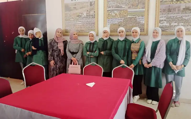 مركز شابات عي ينظم ورشة الإبداع والابتكار في مدرسة عي الثانوية للبنات