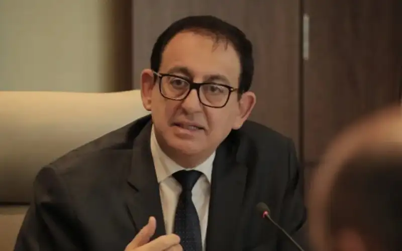 مستو: الطائرات الجاثمة على أرض المطار