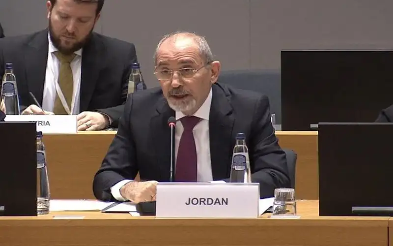 الصفدي: السوريون يستحقون بلدا خاليا من