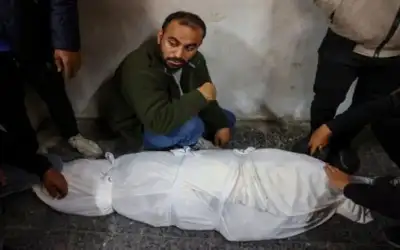 أكثر من 200 شهيد في قصف