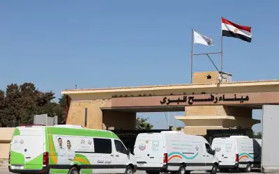 الاحتلال يغلق معبر رفح ويمنع سفر