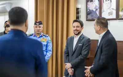 نائب الملك يثني على جهود إدارة