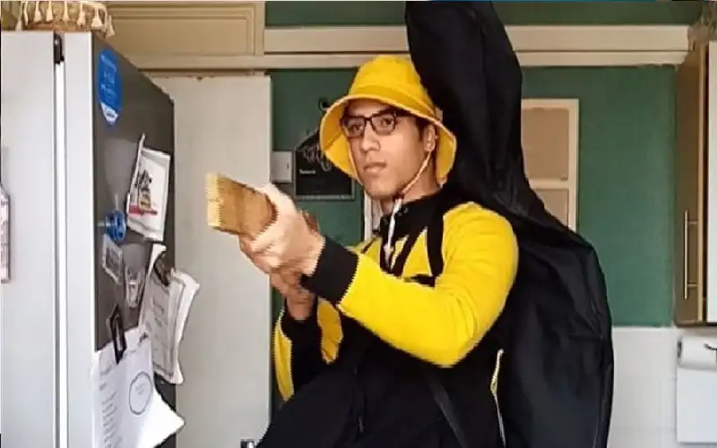 جريمة تهز بريطانيا.. مراهق يقتل عائلته