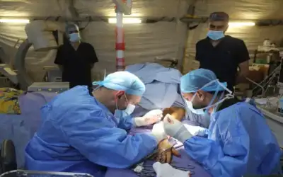 المستشفى الميداني الأردني جنوب غزة5 يعالج
