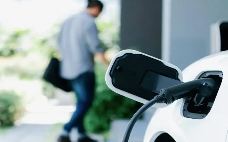 تشكيل فريق حكومي لدراسة الشروط المرجعية