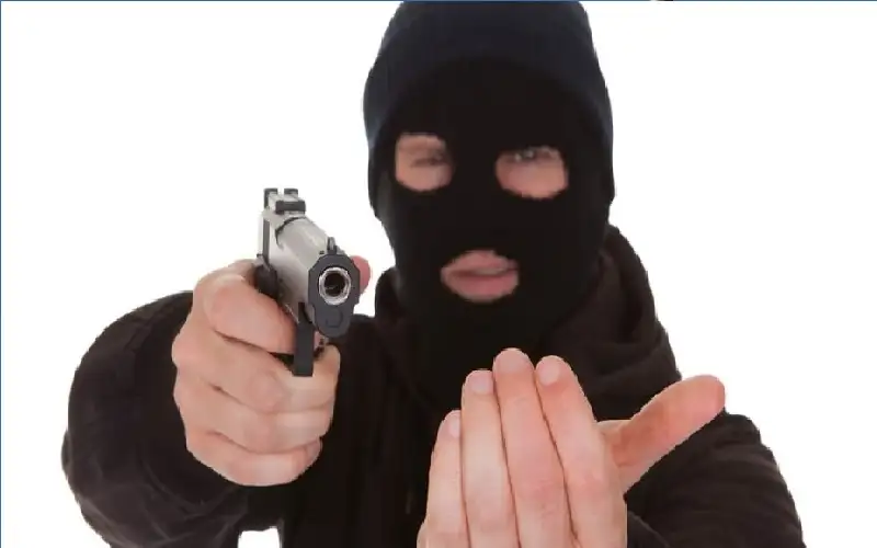 العراق: مسلح يفتح النار على شقيقين