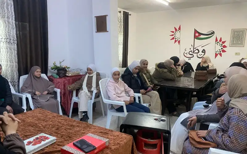 مركز شابات المزار ينفذ مبادرة فرحة