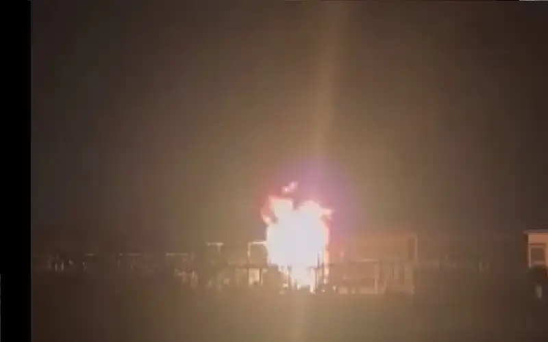 السلطات في لندن تسيطر على حريق