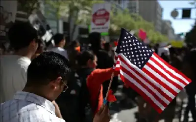 أمريكا تنهي الوضع القانوني لـ500 ألف
