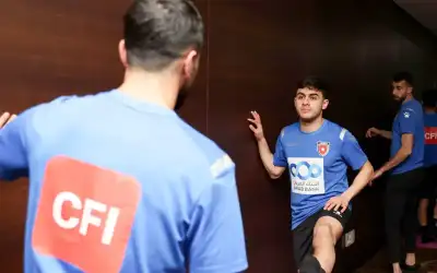 المنتخب الوطني يصل إلى سول ويبدأ