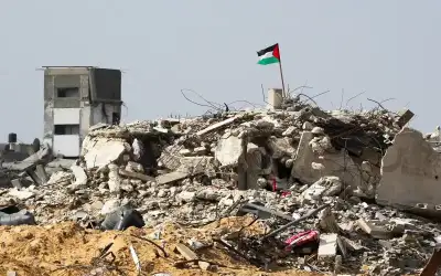 شهداء وجرحى في قصف مناطق عدة