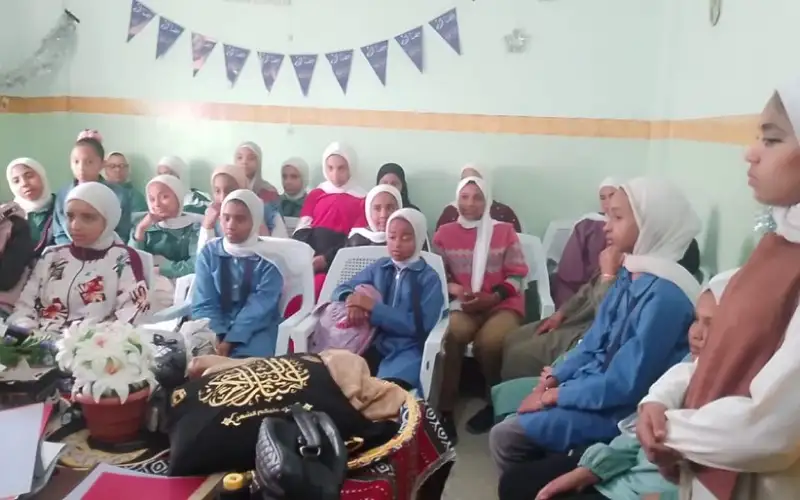 مركز شابات غور المزرعة ينظم ورشة