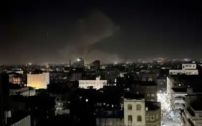 استشهاد شخص وإصابة أربعة آخرين في