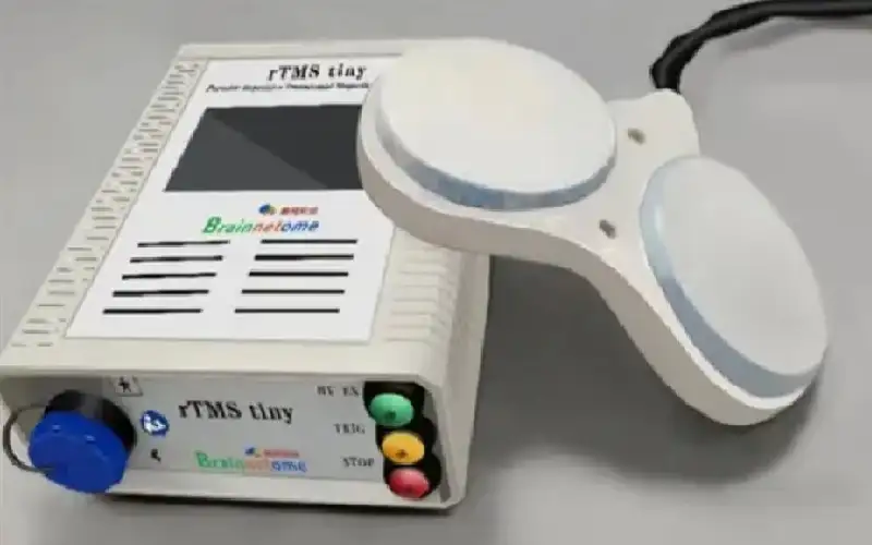 الصين تطلق أول جهاز تحفيز دماغي