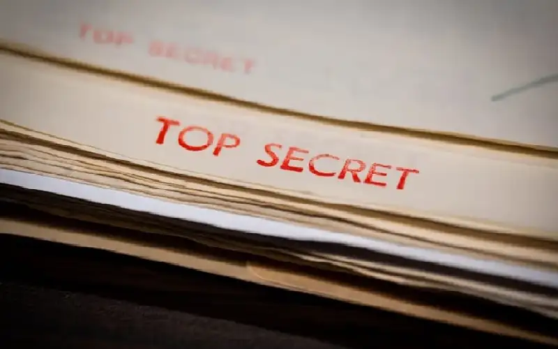 بريطانيا.. وثائق عسكرية مهددة للحياة ملقاة