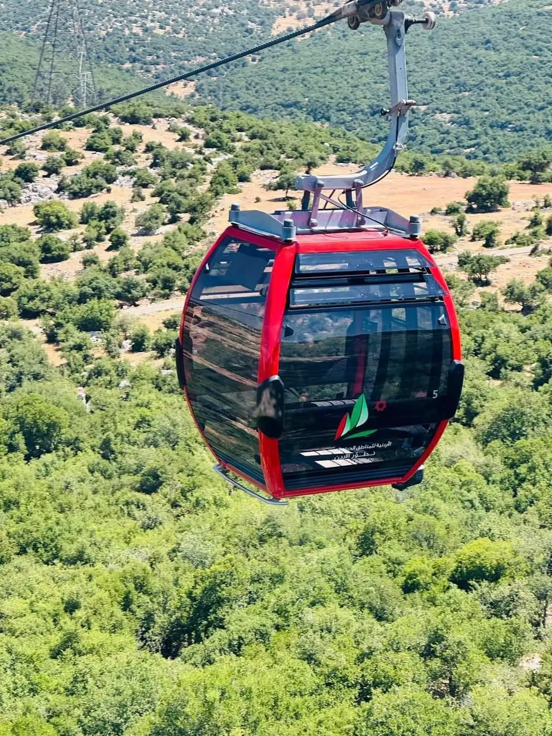 استكمال الاستعدادات لاستقبال زوار تلفريك عجلون