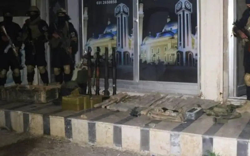 الداخلية السورية: العثور على أسلحة ومتفجرات