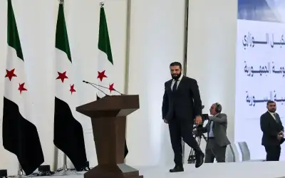 الشرع يعلن تشكيل حكومة انتقالية جديدة
