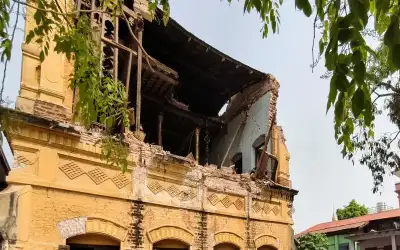 تدفق المساعدات على ميانمار بعد زلزال