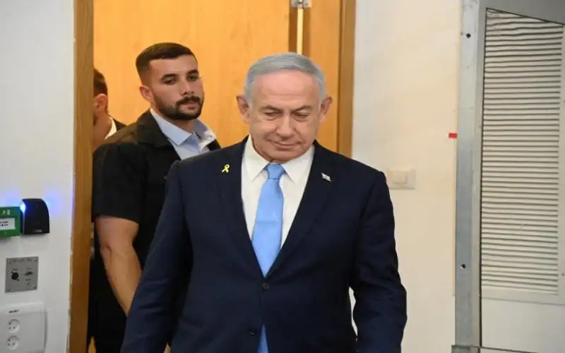 نتنياهو: على حماس تسليم سلاحها