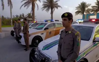 شخص يقتل زوجته وسيدة أخرى بـالأسيد